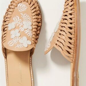 Rare Anthropologie Women's Tan Embroidered Mules Size 40